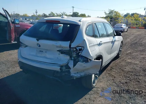 2014 BMW X1 xDrive28I из США, поврежденный, VIN WBAVL1C53EVY22650